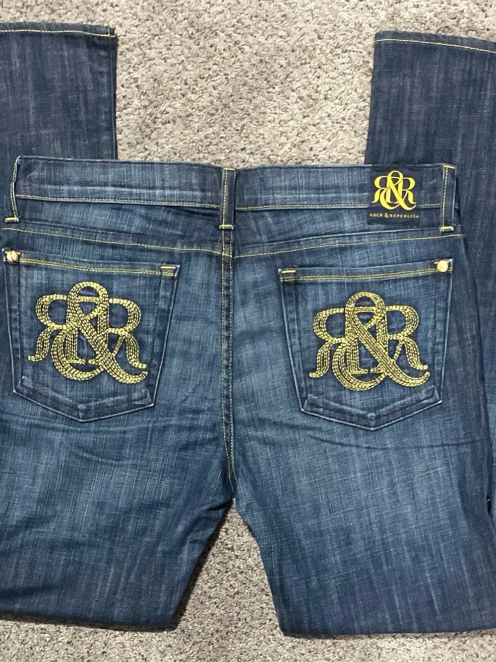 Rock & Republic Kasandra Y2K Bootcut Jeans Gold Embroidery Low Rise Dark Wash